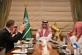 سمو الأمير سعود بن جلوي يستقبل الرئيس التنفيذي لمطارات جدة والرئيس التنفيذي لشركة خطوط طيران “ويز أير”